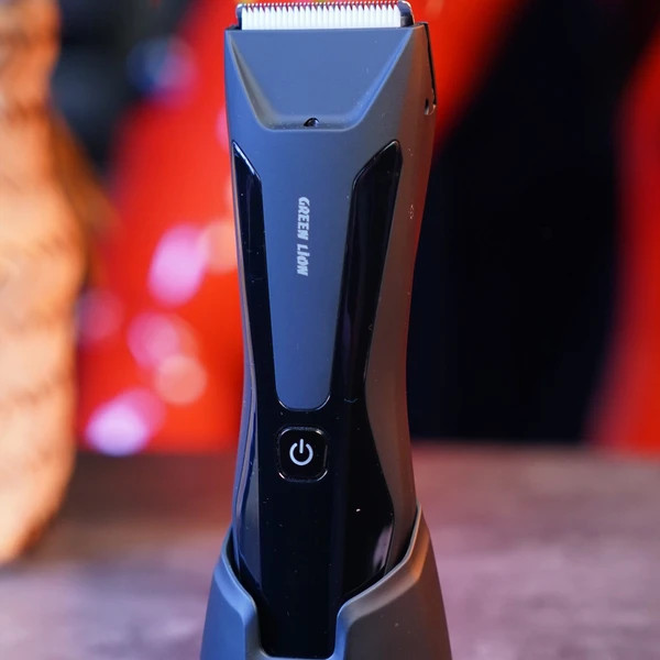 ماشین اصلاح بدن گرین لاین مدل Sensitive Pro با تکنولوژی برش مستقیم و ضد آب